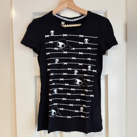 tokidoki Tops - Tokidoki Skull vintage rare tshirt